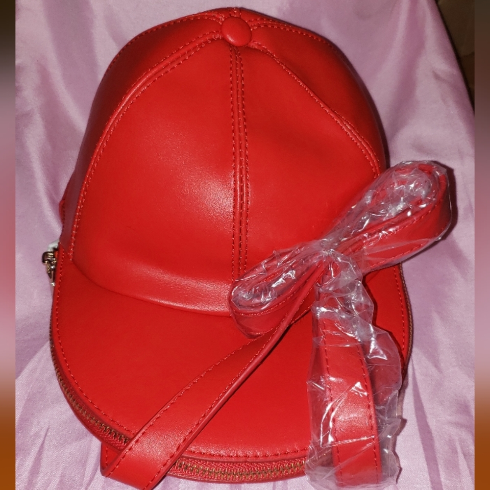 RED CAP PURSE